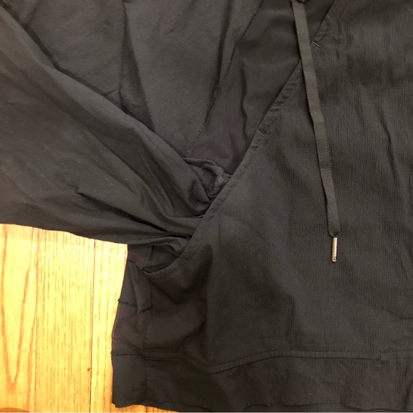 Lululemmon Athletica Black Windbreaker Lightweight Jacket - Picture 4 of 7
